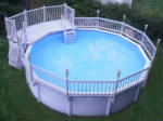 Kit de plataforma de resina Vinylworks de 5' x 13,5' para piscina elevada, con escaleras - Imagen 3